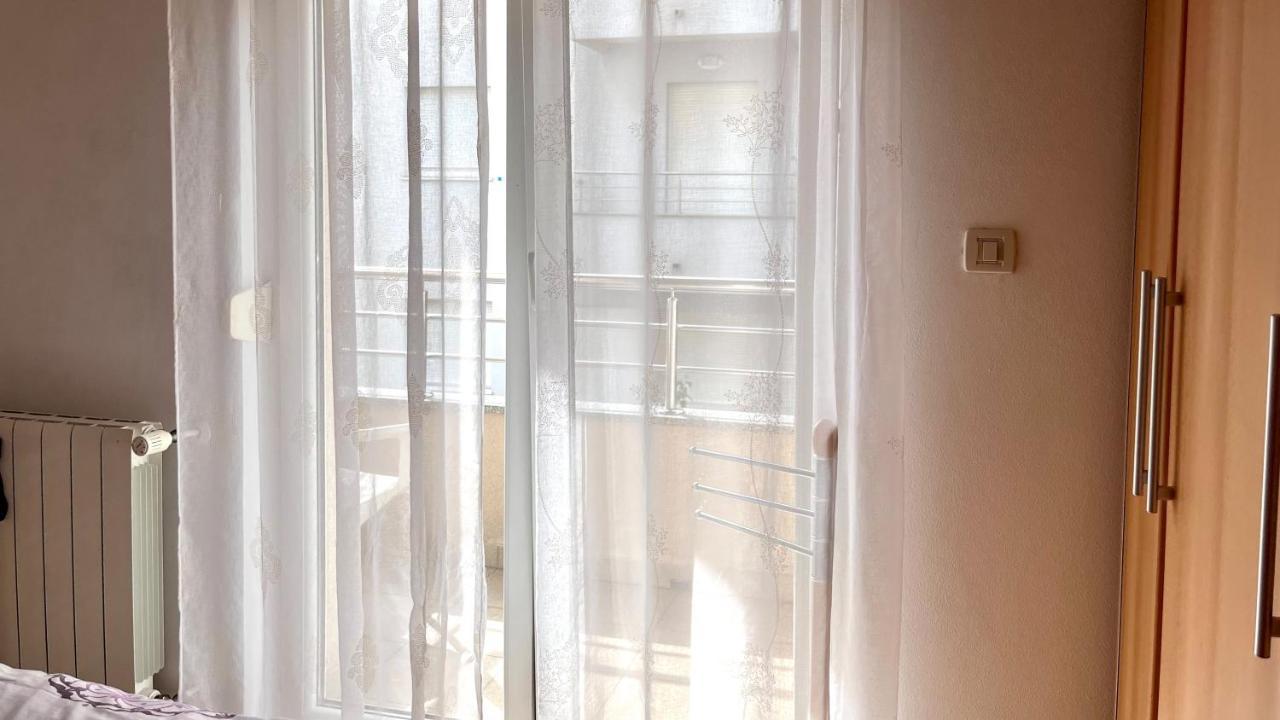 Peachy House Apartment Rijeka Bagian luar foto