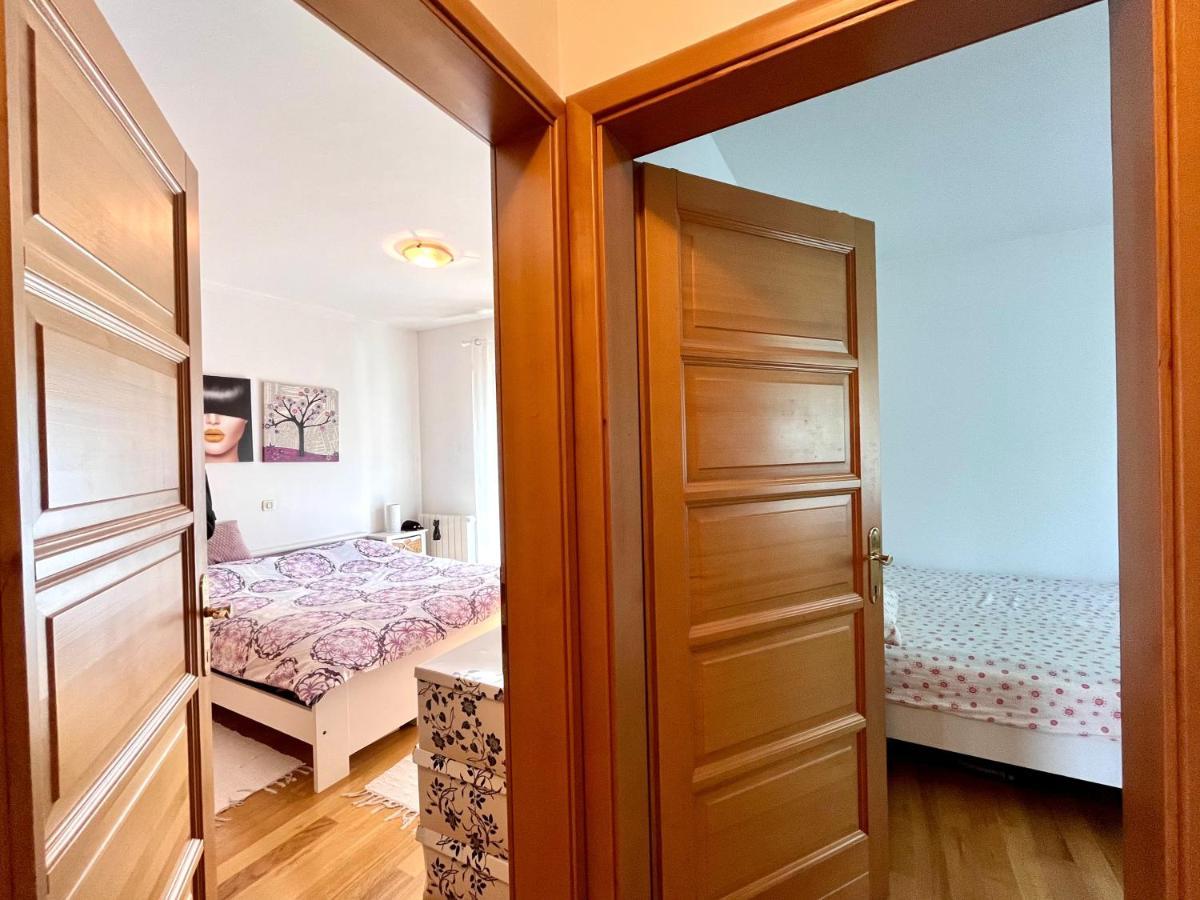 Peachy House Apartment Rijeka Bagian luar foto