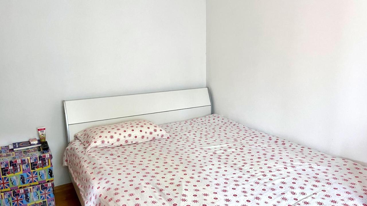 Peachy House Apartment Rijeka Bagian luar foto