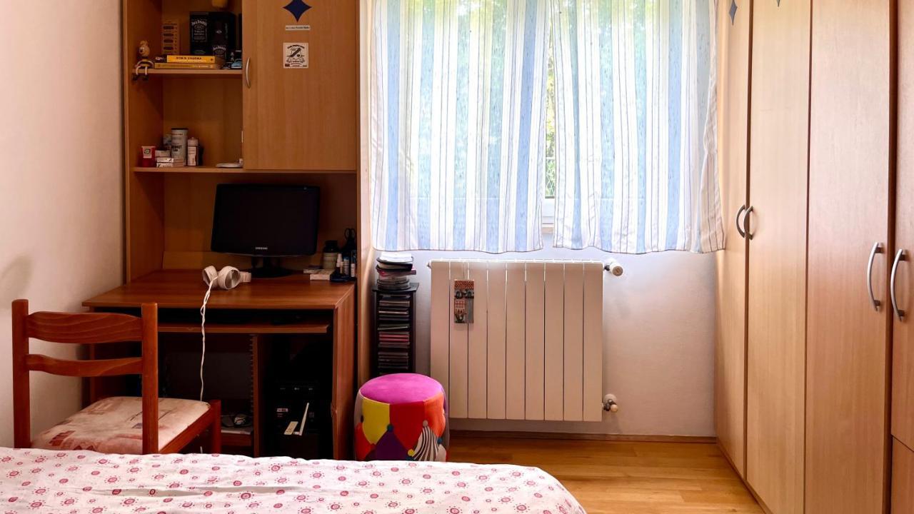 Peachy House Apartment Rijeka Bagian luar foto