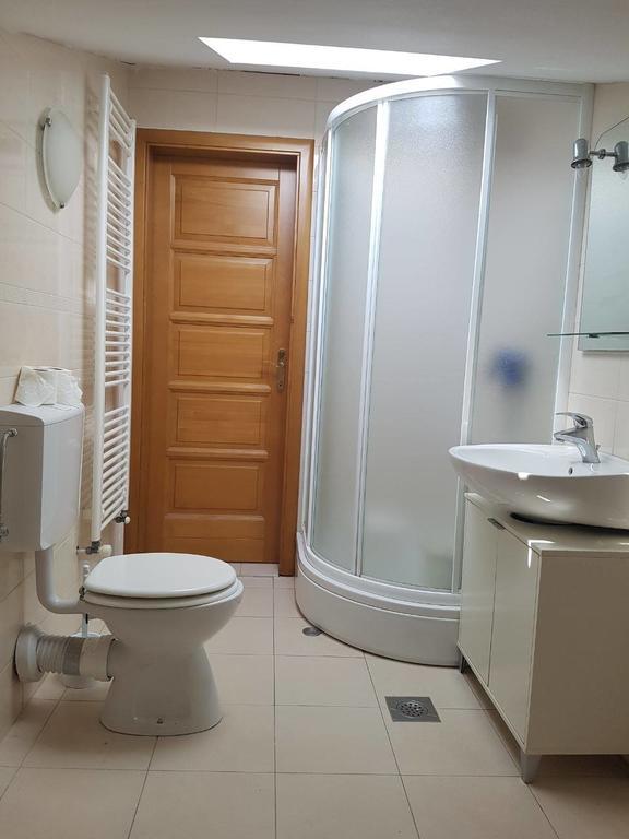 Peachy House Apartment Rijeka Bagian luar foto