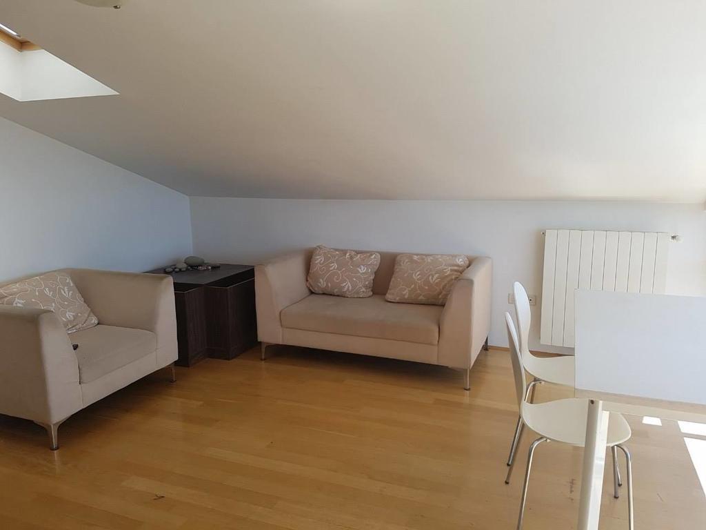Peachy House Apartment Rijeka Bagian luar foto
